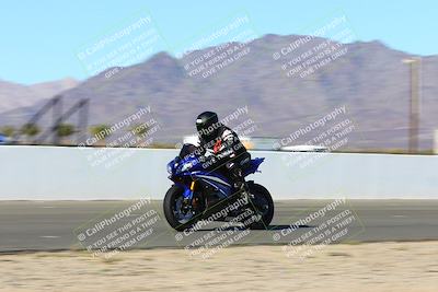 media/Jan-09-2022-SoCal Trackdays (Sun) [[2b1fec8404]]/Front Straight Speed Shots (1pm)/